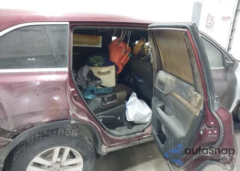 2014 Toyota Highlander Le V6 from USA, damaged, VIN 5TDBKRFHXES035539